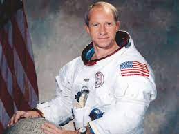Fallece el astronauta de la NASA Alfred Merrill “Al” Worden