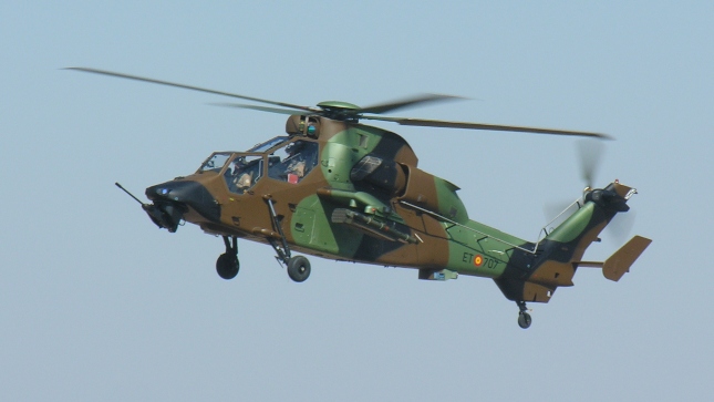 Indra firma contratos por 90 millones de euros con OCCAR para preparar los helicópteros tigre del Ejército de Tierra para intervenir en los escenarios más complejos