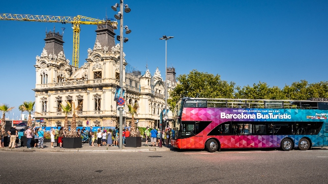 TMB y GMV mejoran la experiencia de usuario con un nuevo sistema de acceso al Barcelona Bus Turístic