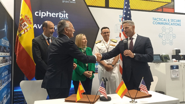 Grupo Oesía y Lockheed Martin firman una carta de entendimiento para ser socios estratégicos