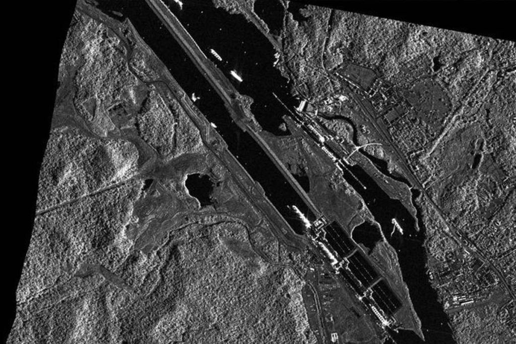 Imágenes del satélite PAZ