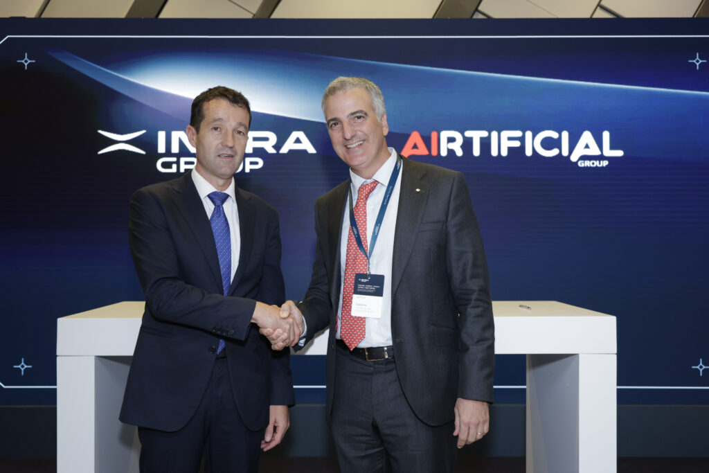 Indra Group y Airtificial alcanzan un acuerdo de colaboración en robotización inteligente para fabricación de vehículos y en materiales compuestos para drones