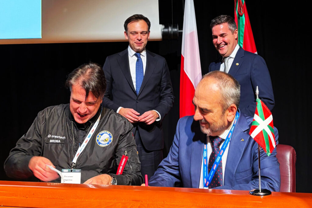 SATLANTIS fabrica en consorcio con CreoTech 5 satélites de Observación de la Tierra de muy alta resolución avanzando con paso firme hacia el Norte de Europa y consolidándose como la opción preferida para soluciones ópticas visibles y térmicas de observación espacial de muy alta resolución
