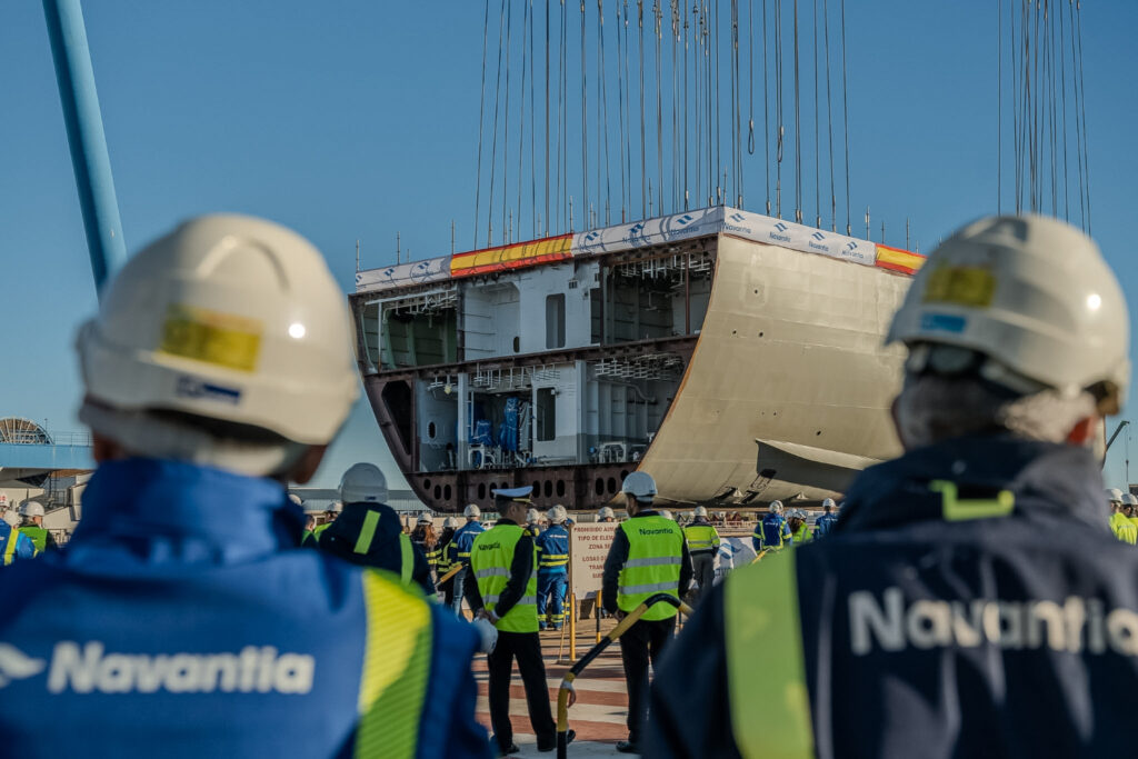 Puesta de quilla del futuro BAM-IS de la Armada en Navantia