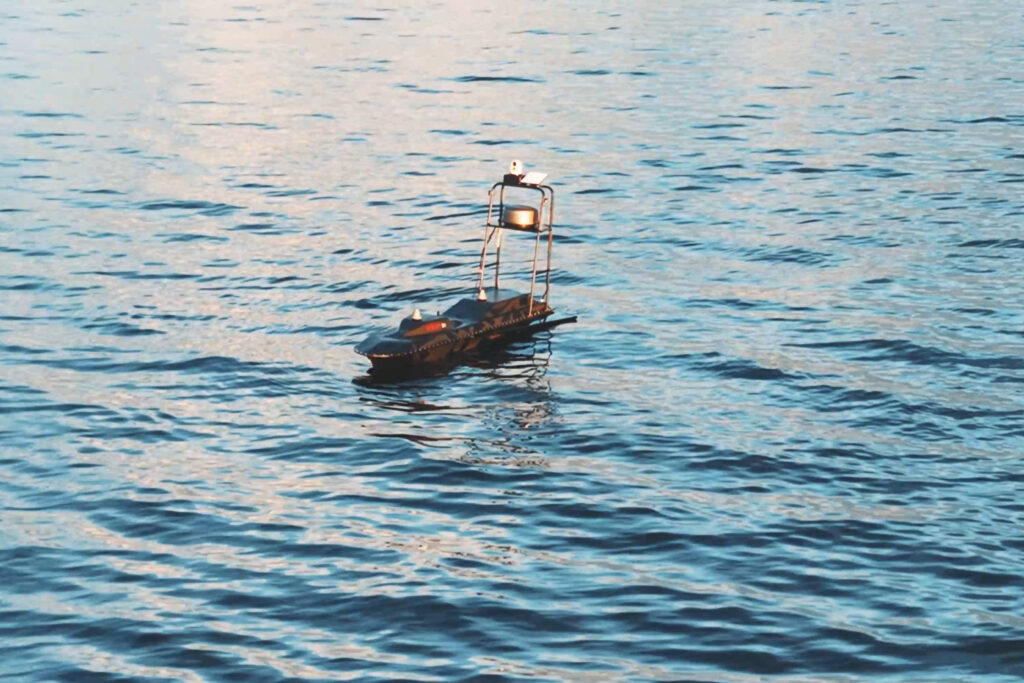 NEWT21 demuestra la navegación autónoma fiable de su USV con el apoyo de UAV Navigation-Grupo Oesía