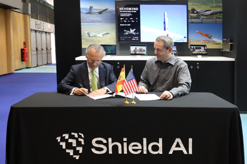 Shield AI y UAV Navigation-Grupo Oesía se asocian para ampliar la autonomía Hivemind en los sistemas no tripulados europeos