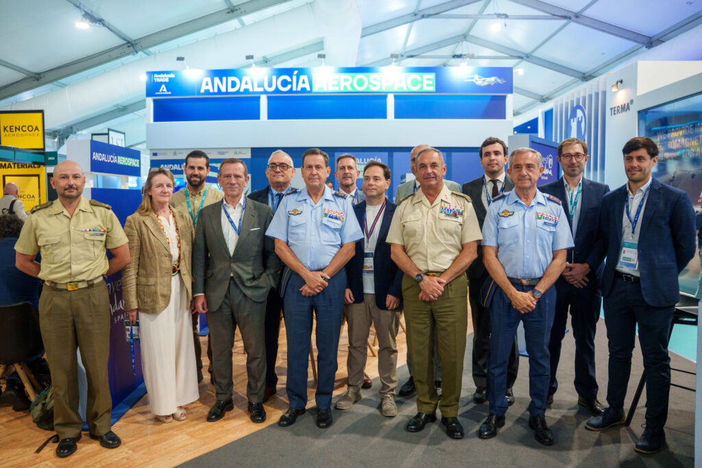 Andalucía TRADE impulsa la internacionalización de la industria aeroespacial y de defensa en uno de los principales foros mundiales del sector, Farnborough